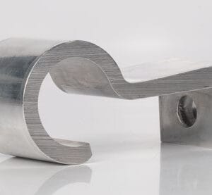 SUPORTE DE GANCHEIRA COM 60 MM